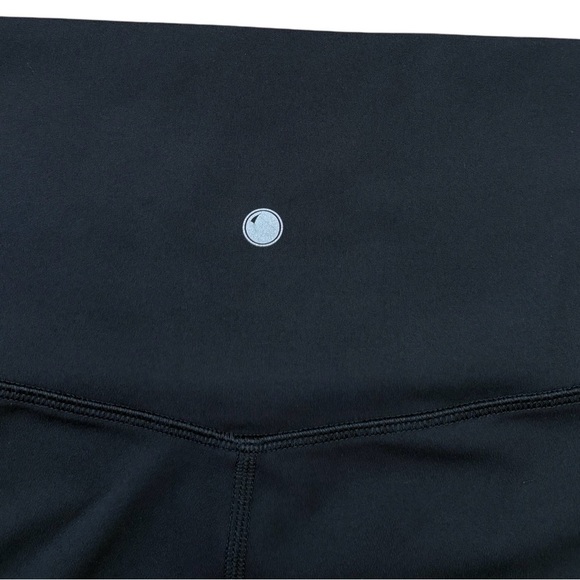 Yogalicious Lux, High-Waisted Athletic Shorts, Size L, Black 🧘♀️ - Picture 6 of 9